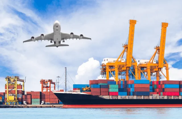 FCL vs LCL and Ocean vs Air Freight: Making the Right Choice